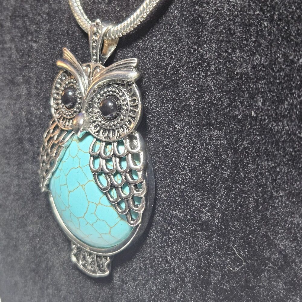 Silver Tone Large Blue Turquoise Owl Pendant Necklace 30" Chain - Picture 5 of 14